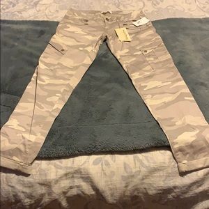 Rewind camo pants